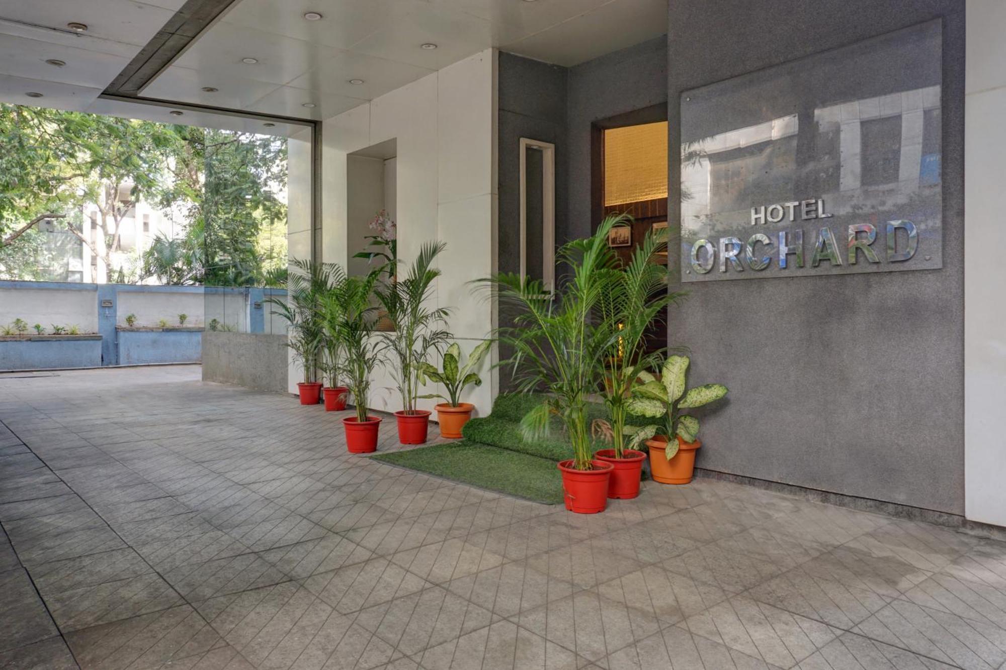 Townhouse Oak Orchard Hotel Pune Exterior foto